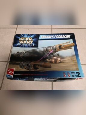 AMT/ERTL 1:32 scale plastic model kit of Anakin Skywalker's Podracer